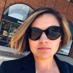 Meet your Posher, Mel